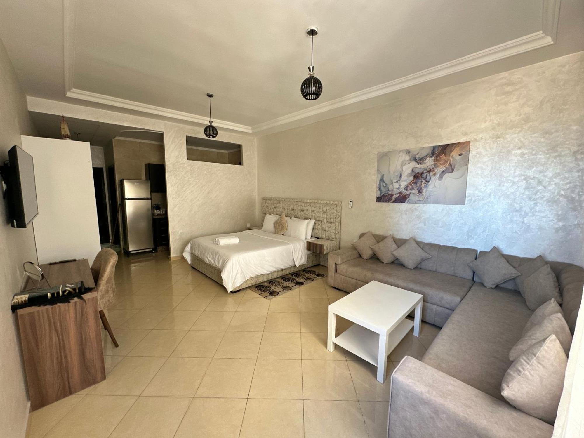 Joli Studio Vue Sur Mer - Gare Tgv Танжер Экстерьер фото