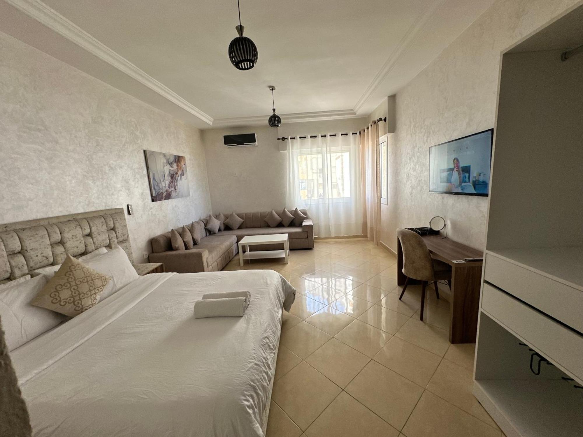 Joli Studio Vue Sur Mer - Gare Tgv Танжер Экстерьер фото
